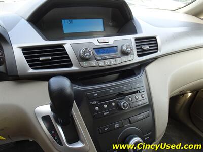 2012 Honda Odyssey LX - Photo 19 - Cincinnati, OH 45255