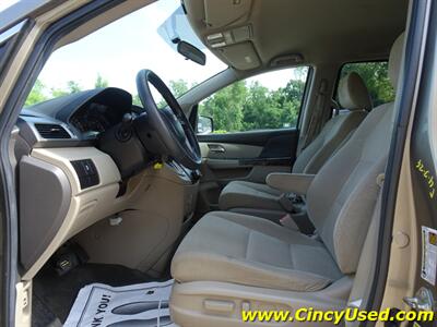 2012 Honda Odyssey LX - Photo 11 - Cincinnati, OH 45255