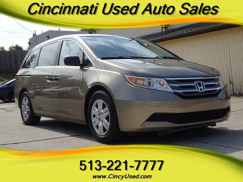 2012 Honda Odyssey LX   - Photo 1 - Cincinnati, OH 45255