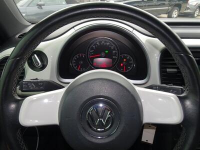 2012 Volkswagen Beetle Turbo PZEV   - Photo 38 - Cincinnati, OH 45255