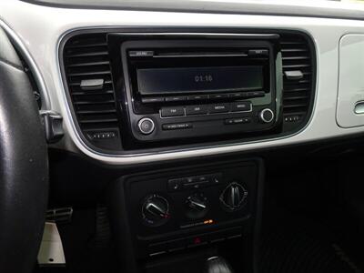 2012 Volkswagen Beetle Turbo PZEV   - Photo 44 - Cincinnati, OH 45255