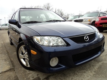 2002 Mazda Protege5   - Photo 11 - Cincinnati, OH 45255