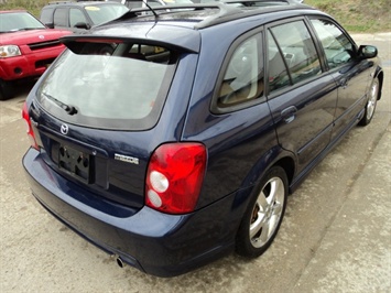 2002 Mazda Protege5   - Photo 6 - Cincinnati, OH 45255