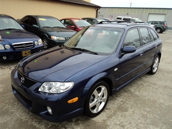 2002 Mazda Protege5   - Photo 3 - Cincinnati, OH 45255