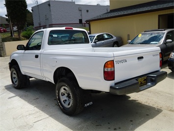 2003 Toyota Tacoma   - Photo 4 - Cincinnati, OH 45255