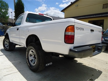 2003 Toyota Tacoma   - Photo 12 - Cincinnati, OH 45255