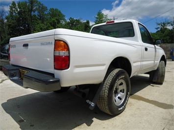 2003 Toyota Tacoma   - Photo 13 - Cincinnati, OH 45255