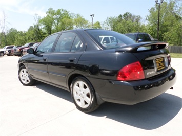 2005 Nissan Sentra 1.8 S   - Photo 12 - Cincinnati, OH 45255