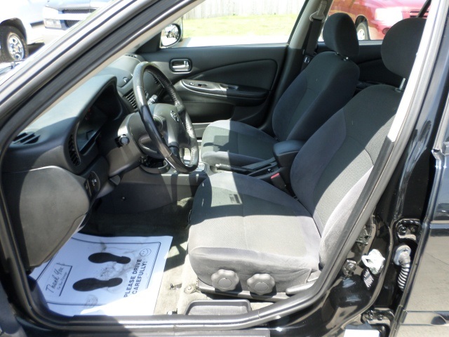 2005 Nissan Sentra 1.8 S - Photo 14 - Cincinnati, OH 45255