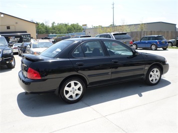 2005 Nissan Sentra 1.8 S   - Photo 6 - Cincinnati, OH 45255