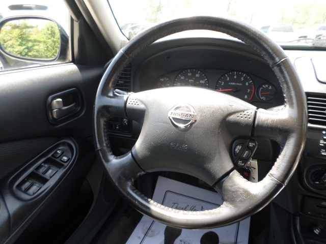 2005 Nissan Sentra 1.8 S - Photo 18 - Cincinnati, OH 45255