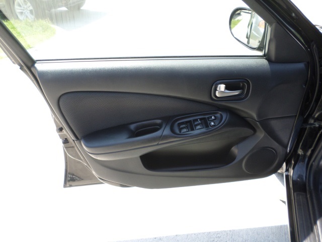 2005 Nissan Sentra 1.8 S - Photo 21 - Cincinnati, OH 45255