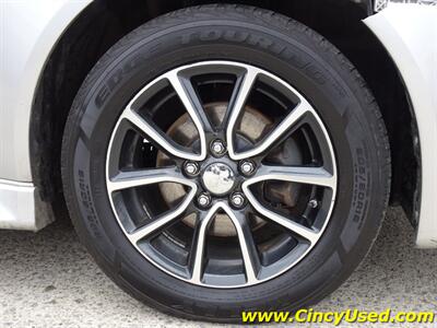 2017 Mitsubishi Lancer ES   - Photo 28 - Cincinnati, OH 45255