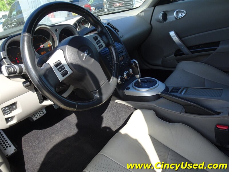 2008 Nissan 350Z Touring - Photo 10 - Cincinnati, OH 45255