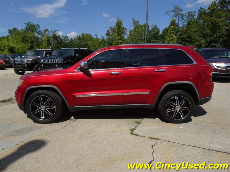 2011 Jeep Grand Cherokee Overland Summit - Photo 5 - Cincinnati, OH 45255