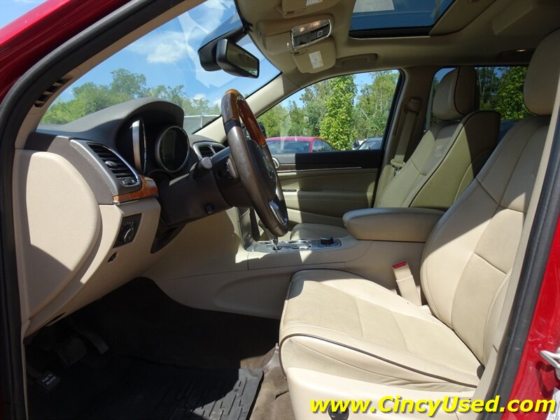 2011 Jeep Grand Cherokee Overland Summit - Photo 10 - Cincinnati, OH 45255