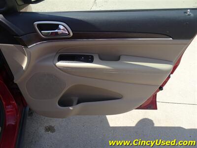 2011 Jeep Grand Cherokee Overland Summit - Photo 35 - Cincinnati, OH 45255