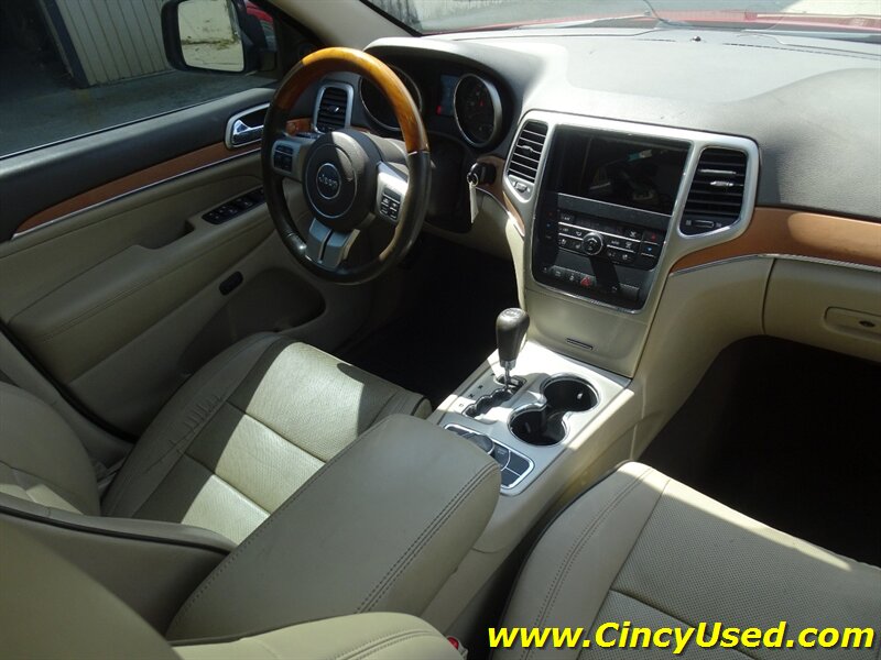 2011 Jeep Grand Cherokee Overland Summit - Photo 15 - Cincinnati, OH 45255