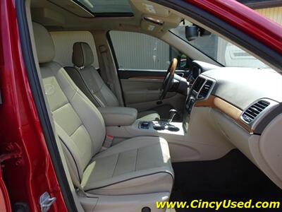2011 Jeep Grand Cherokee Overland Summit - Photo 16 - Cincinnati, OH 45255