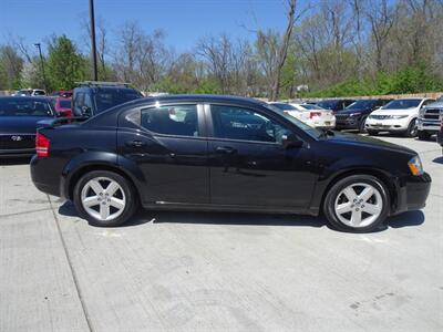 2008 Dodge Avenger SXT  2.7L V6 FWD - Photo 5 - Cincinnati, OH 45255