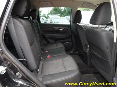 2018 Nissan Rogue S - Photo 14 - Cincinnati, OH 45255