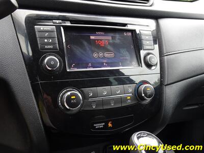 2018 Nissan Rogue S - Photo 18 - Cincinnati, OH 45255