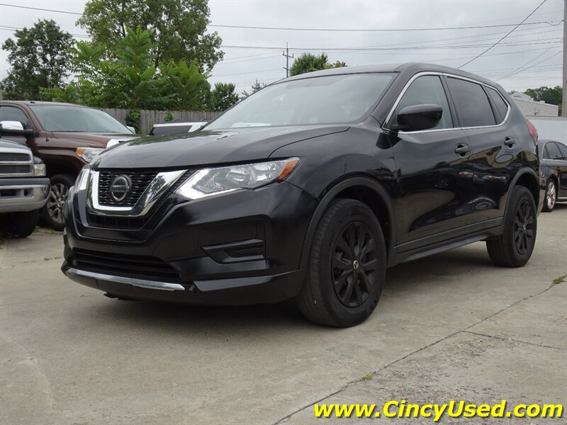 2018 Nissan Rogue S - Photo 3 - Cincinnati, OH 45255