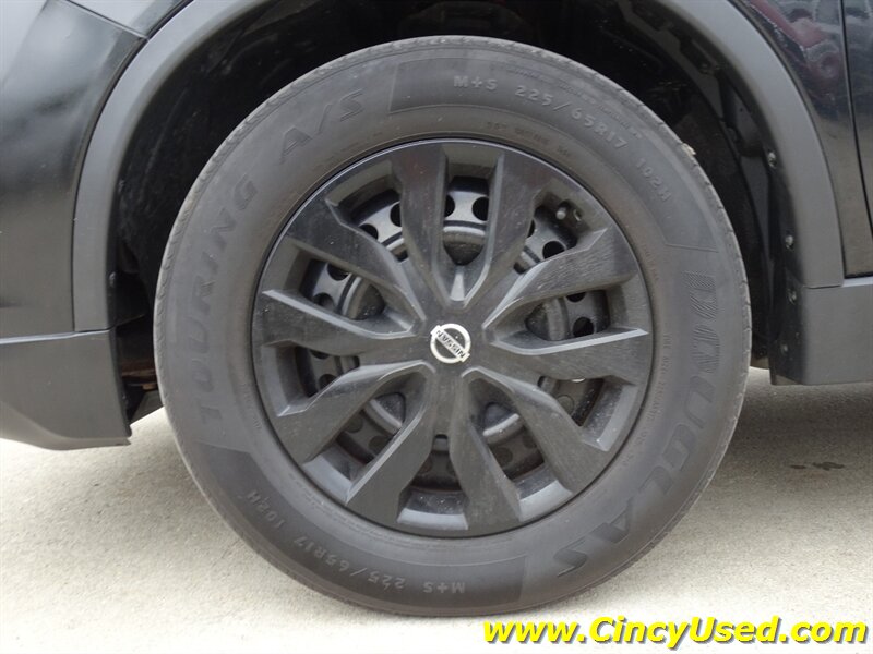 2018 Nissan Rogue S - Photo 33 - Cincinnati, OH 45255