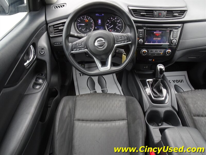 2018 Nissan Rogue S - Photo 10 - Cincinnati, OH 45255