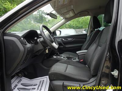 2018 Nissan Rogue S - Photo 11 - Cincinnati, OH 45255