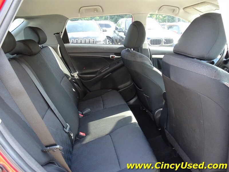 2010 Toyota Matrix - Photo 14 - Cincinnati, OH 45255