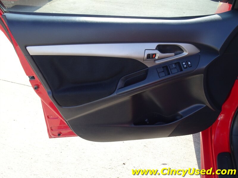 2010 Toyota Matrix - Photo 26 - Cincinnati, OH 45255