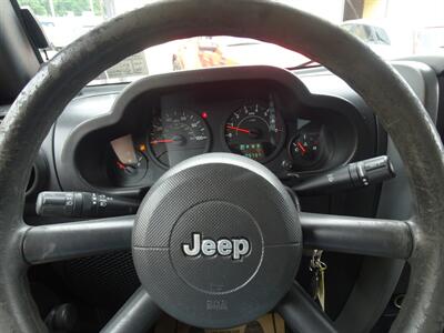 2009 Jeep Wrangler X  3.8L V6 4X4 - Photo 17 - Cincinnati, OH 45255