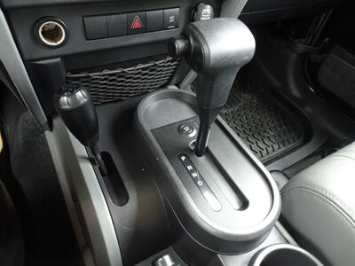 2009 Jeep Wrangler X  3.8L V6 4X4 - Photo 15 - Cincinnati, OH 45255