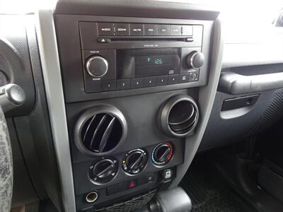 2009 Jeep Wrangler X  3.8L V6 4X4 - Photo 16 - Cincinnati, OH 45255