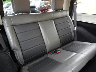 2009 Jeep Wrangler X  3.8L V6 4X4 - Photo 14 - Cincinnati, OH 45255