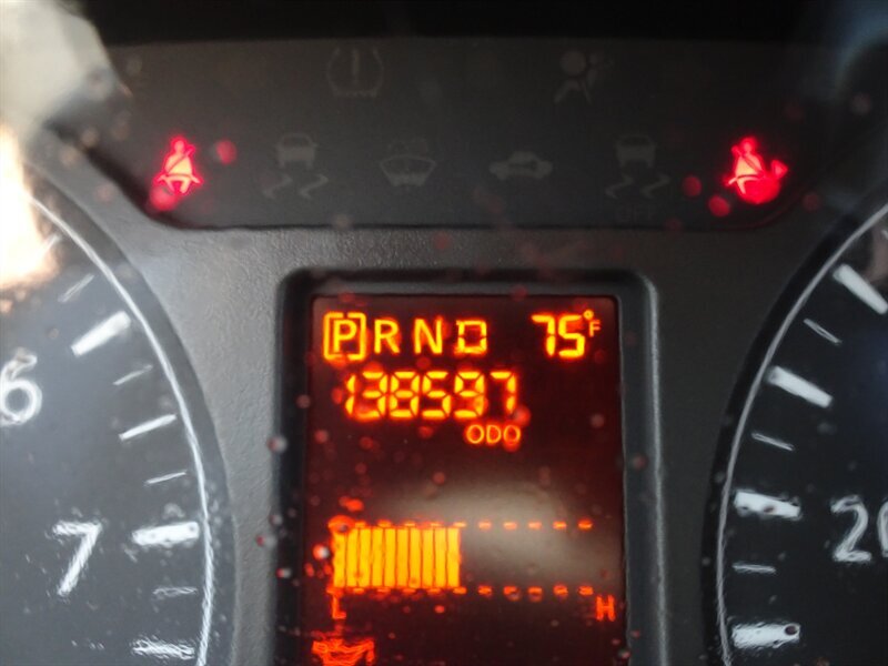 2013 Nissan NV Cargo 2500 HD S   - Photo 28 - Cincinnati, OH 45255