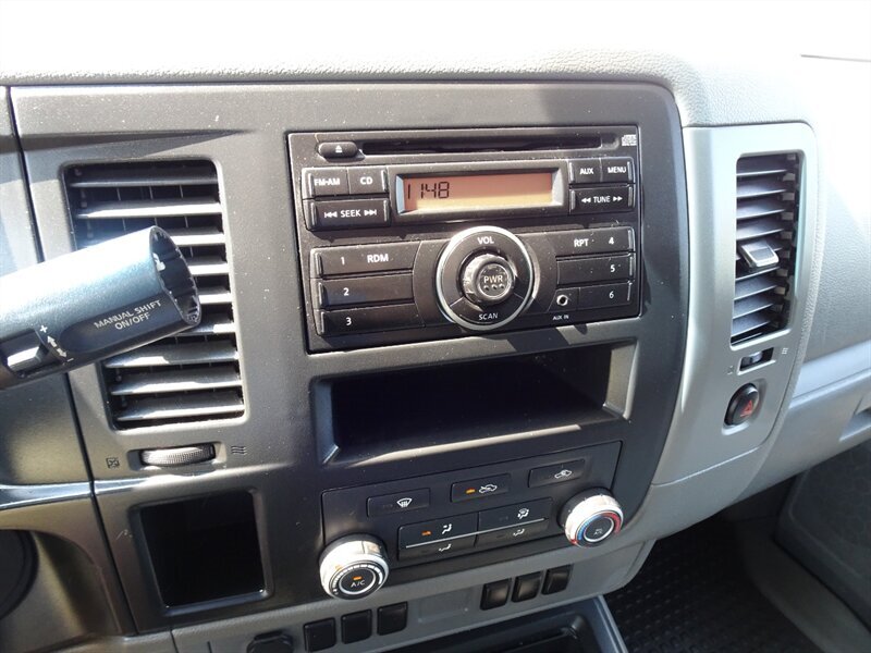 2013 Nissan NV Cargo 2500 HD S   - Photo 25 - Cincinnati, OH 45255