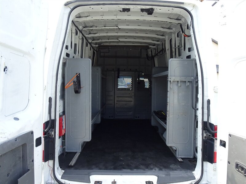 2013 Nissan NV Cargo 2500 HD S   - Photo 14 - Cincinnati, OH 45255