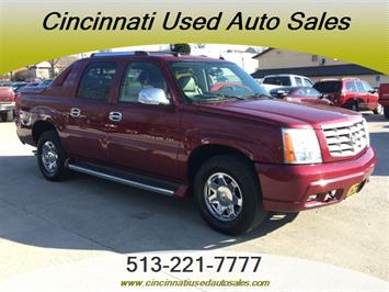 2005 Cadillac Escalade EXT   - Photo 1 - Cincinnati, OH 45255