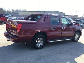 2005 Cadillac Escalade EXT   - Photo 6 - Cincinnati, OH 45255