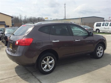 2010 Nissan Rogue SL   - Photo 6 - Cincinnati, OH 45255