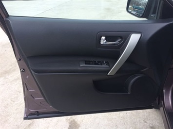 2010 Nissan Rogue SL   - Photo 22 - Cincinnati, OH 45255