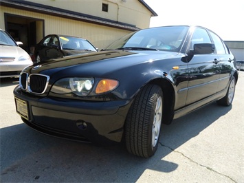 2002 BMW 325xi   - Photo 11 - Cincinnati, OH 45255