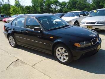 2002 BMW 325xi   - Photo 1 - Cincinnati, OH 45255