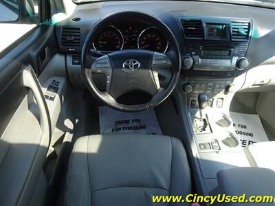 2009 Toyota Highlander Sport  3.5L V6 AWD - Photo 10 - Cincinnati, OH 45255