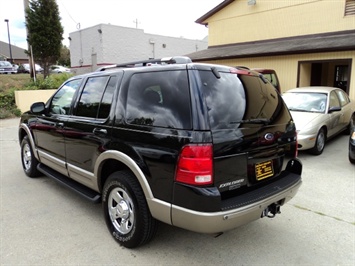 2002 Ford Explorer Eddie Bauer   - Photo 9 - Cincinnati, OH 45255