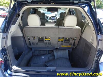 2012 Toyota Sienna XLE 7-Passenger  3.5L V6 AWD - Photo 23 - Cincinnati, OH 45255