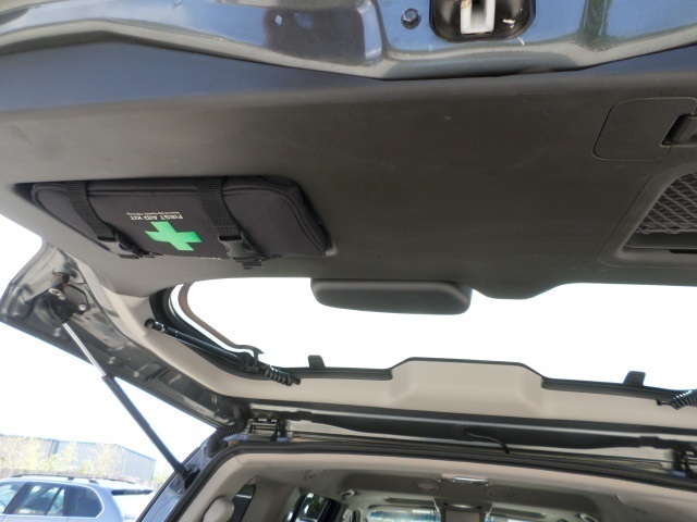 2005 Nissan Pathfinder SE - Photo 29 - Cincinnati, OH 45255