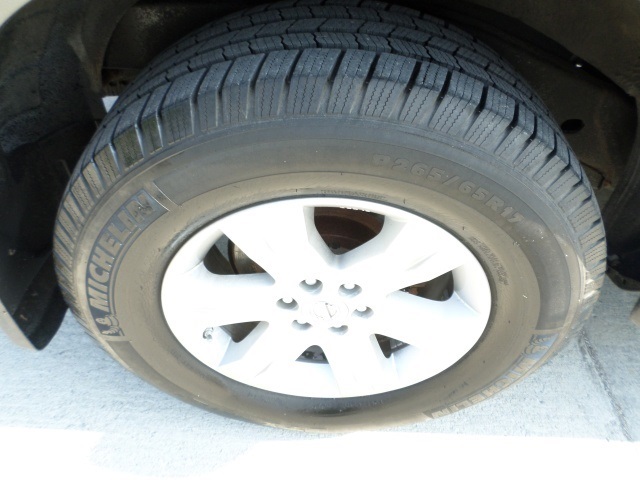 2005 Nissan Pathfinder SE - Photo 32 - Cincinnati, OH 45255